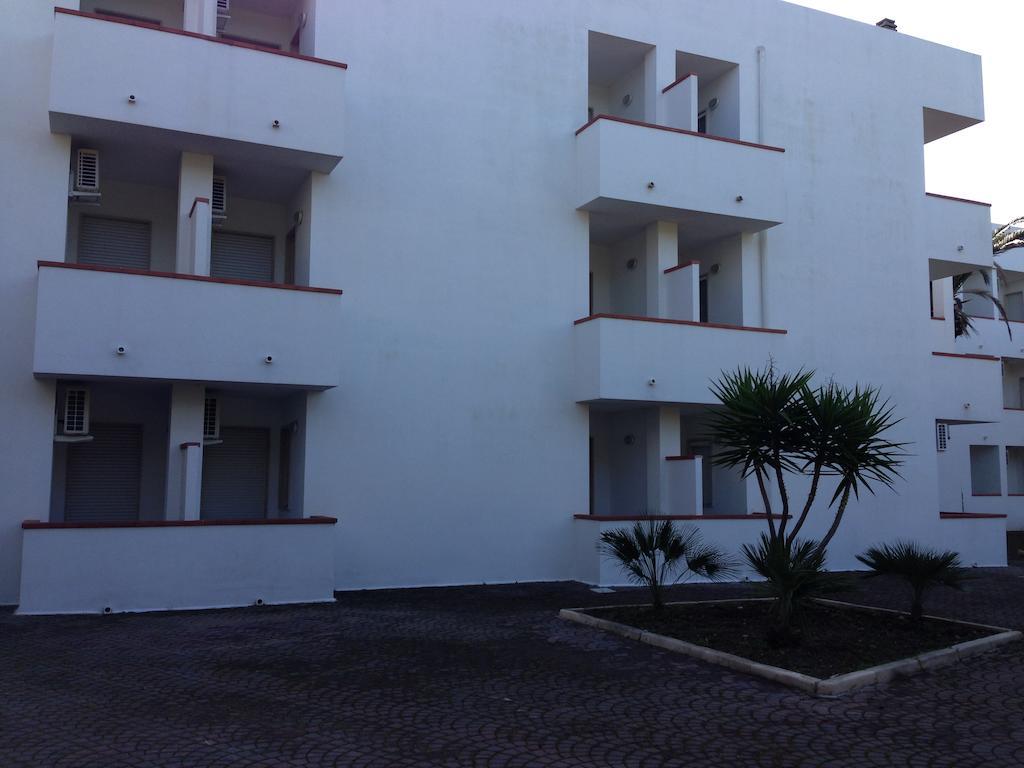 Blumen Bad Beach Apartment Metaponto Room photo